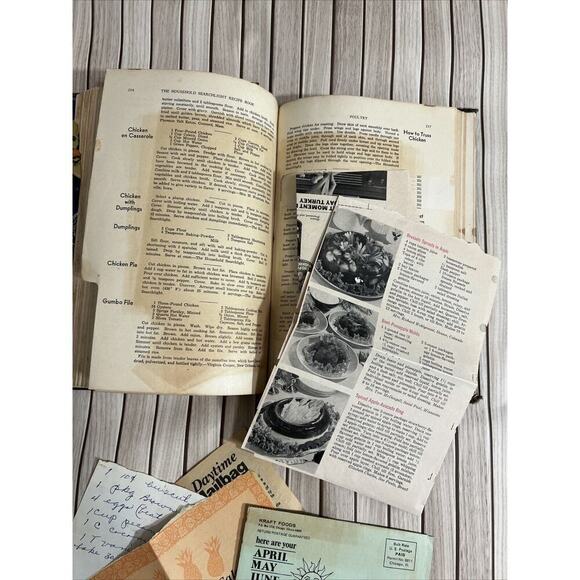 Vtg SEARCHLIGHT‎ RECIPE COOKBOOK By Household Magazine 1946 Handwritten Recipes - Picture 9 of 10